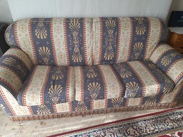 Coppia di Divani Letto