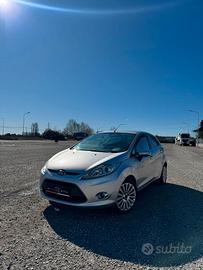 ford fiesta 1.2 benzina