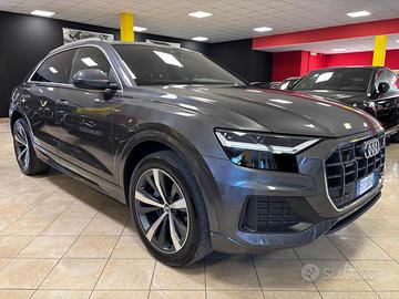 AUDI Q8 50 TDI quattro TETTO IVA DETRAIBILE!!!