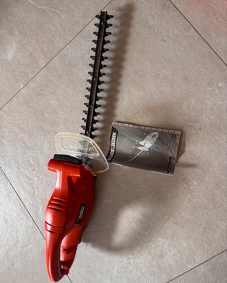 Tagliasiepe elettrico Black and decker