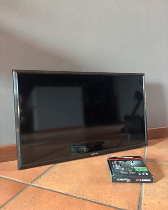 Monitor TV Samsung 28 pollici + Supporto Vesa