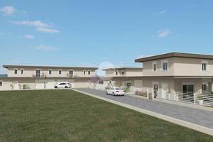 VILLA A SCHIERA A TRENZANO