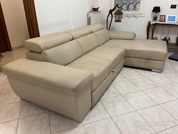 Divano letto con penisola ecopelle