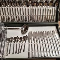 set di posate in acciaio....NUOVE