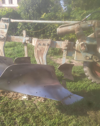 Aratro Nardi bivomere