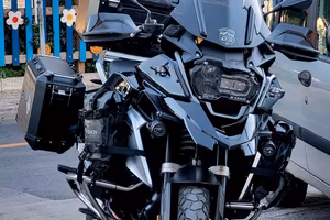 bmw 1200gs triple black 