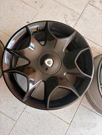 Cerchi in lega neri – Set da 4 – €450 trattabili!