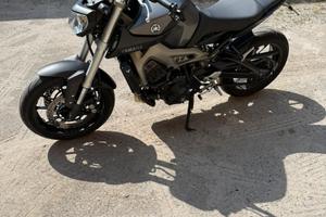 yamaha MT-09