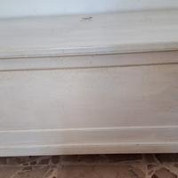 panca contenitore con appendi abiti