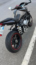 Mv agusta brutale 675