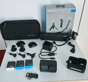 GoPro HERO 10 Black + Accessori Originali