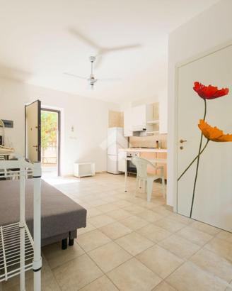 VILLA A SCHIERA A MANFREDONIA
