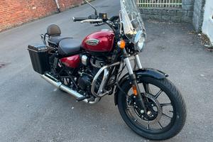 Royal Enfield Meteor 350 supernova red
