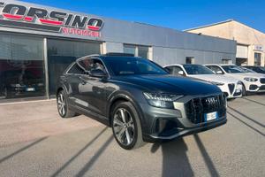 Audi Q8
2019 95.000KM
3.0cc 210kw Tett Panoramico