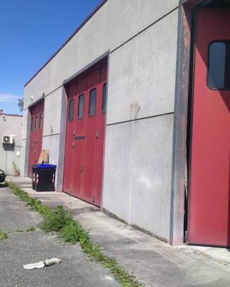 Immobile di 468 m² con 1 locale a Vigonza