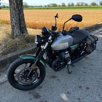 Moto Guzzi V7 IV Centenario - 7.500 km - anno 2021