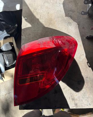 Fanale Faro Posteriore destro Opel Meriva B
