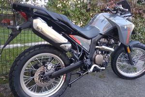 MALAGUTI ADVENTURE DUNE 125cc MOT. A LIQUIDO