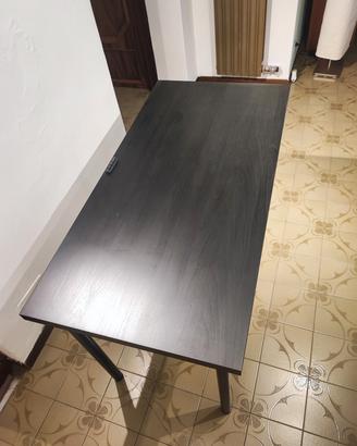 scrivania Ikea