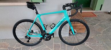 Bianchi infinito CV 2024