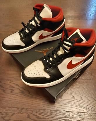 Nike Air Jordan 1 Mid