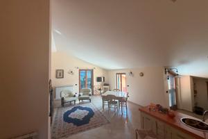 Esclusivo Attico con Vista Panoramica a 360°