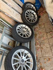Cerchi in lega Smart 451