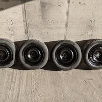 Cerchi in ferro macchina