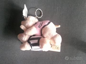 Coppia peluches allusiva su vittoria del Palermo