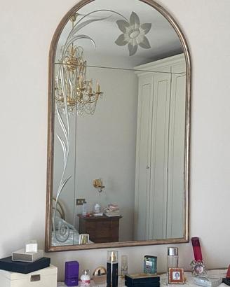 Specchio classico con decoro floreale 130x79 cm