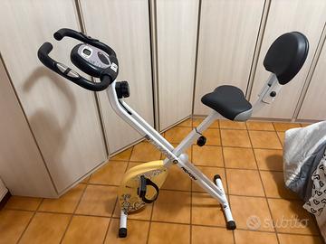 Cyclette pieghevole