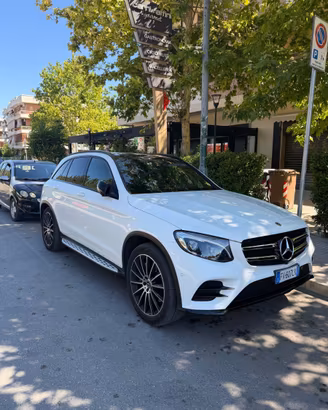 Auto Mercedes Glc 250 4matic premium alles.AMG