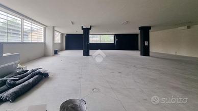 CAPANNONE A CERNUSCO LOMBARDONE