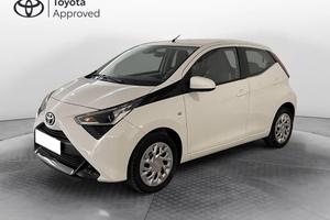 Toyota Aygo 5p 1.0 x-play 72cv