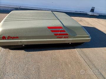Box tetto auto Fapa con barre portatutto Fapa