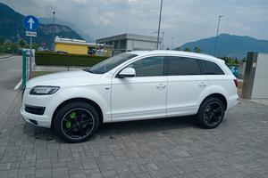 Audi Q7 Sline 3.0 240cv euro5