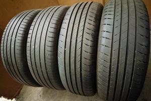 215/65/16 Brigeston Estive 