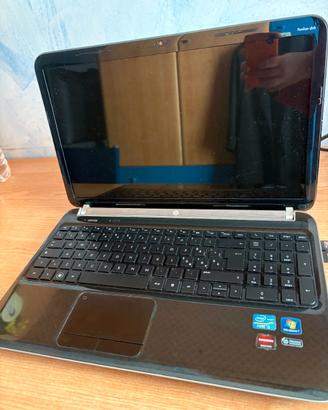 HP Pavilion 15.6" Intel i5 / 8gb RAM / SSD 500gb