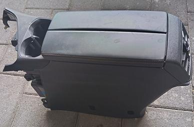 Bracciolo per Peugeot 3008/5008