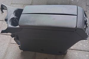 Bracciolo per Peugeot 3008/5008
