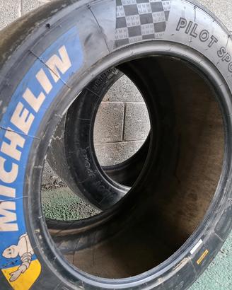 Set Michelin Pilot Sport GT r18 (M)