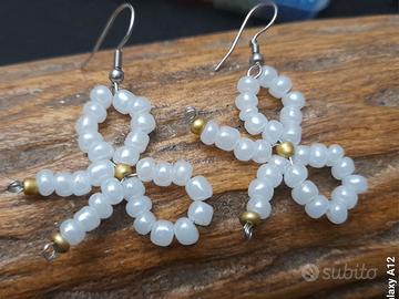 ORECCHINI "FIOCCO" VARI COLORI VETRO