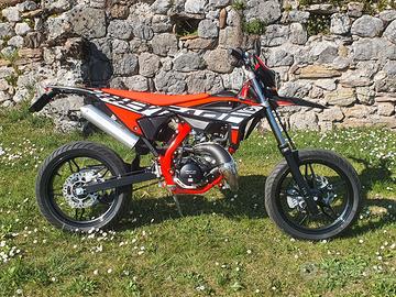 BETA 50 RR MOTARD 50cc.