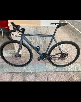 bici gravel focus