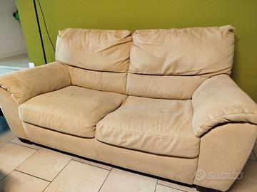 Divano 2 posti