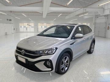 Volkswagen Taigo 1.0 TSI 110 CV R-Line x2 + Tetto