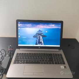 Notebook HP i7-1065G7 16GB RAM 256 SSD