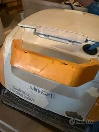 Robot pulisci piscina Mini Kart automatico