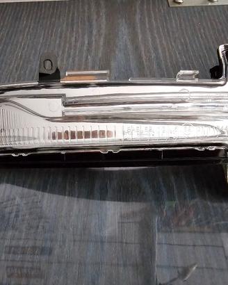 Indicatore di direzione specchietto dx Volvo XC60