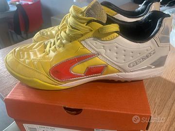 Scarpini Calcio a5 numero 42